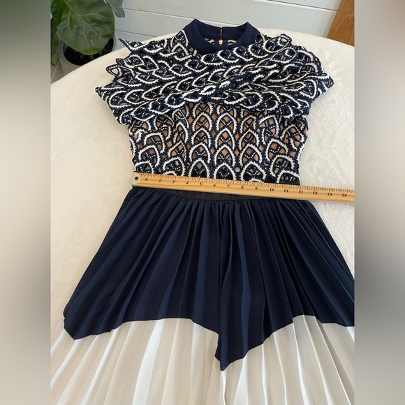 SELF-PORTRAIT Size 2  Navy Blue and White Open Crochet Pleated MIDI Long Sleeves - Picture 13 of 17